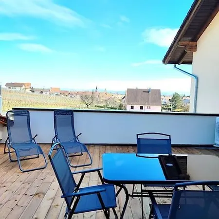 Vue Splendide Au Coeur Des Vignes *